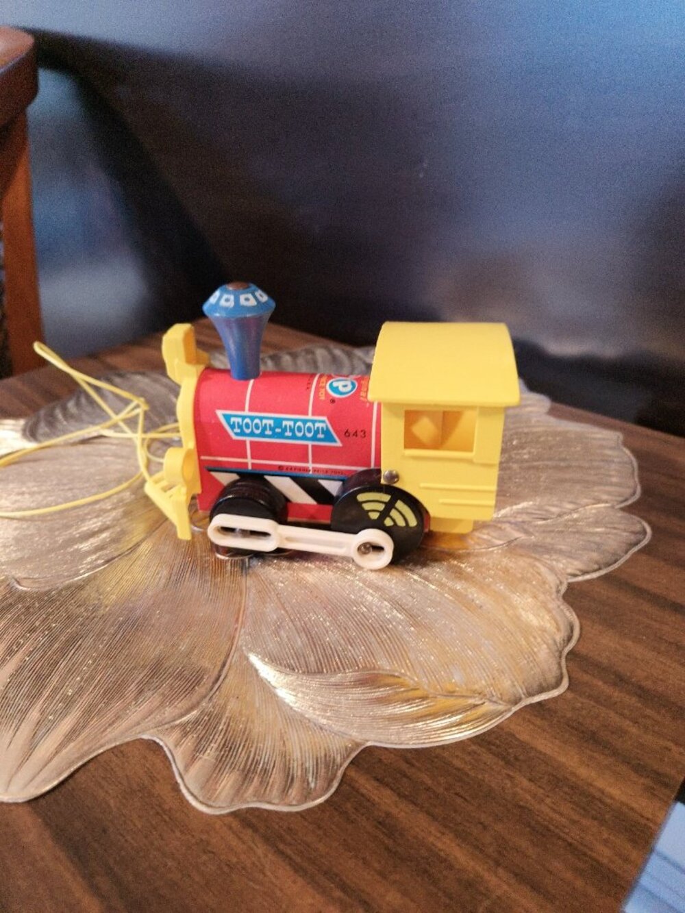 Vintage fisher price Toot-Toot Train Push Pull Toy #643